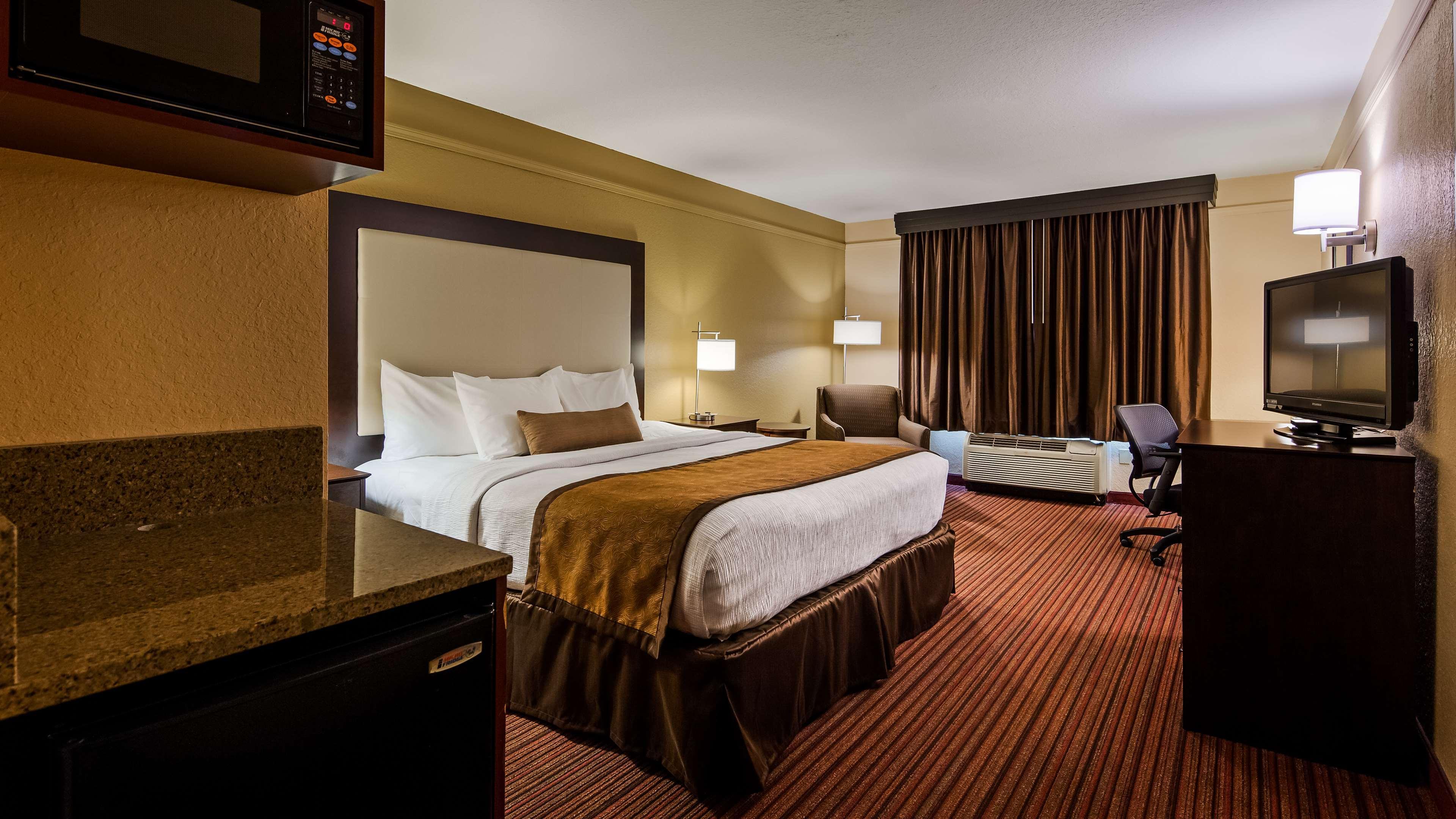 Best Western Plus Strawberry Inn & Suites Knoxville Eksteriør bilde