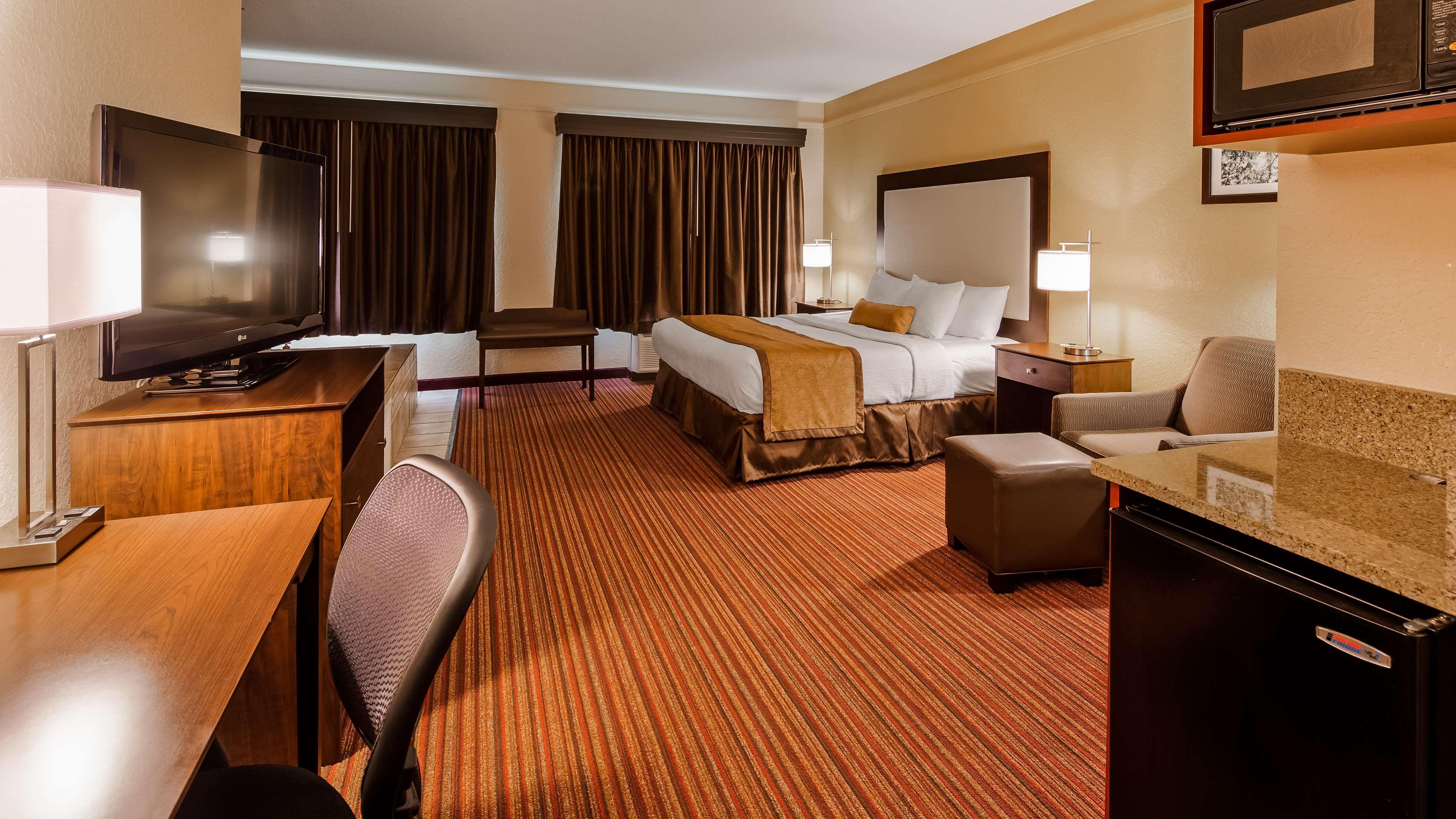 Best Western Plus Strawberry Inn & Suites Knoxville Eksteriør bilde