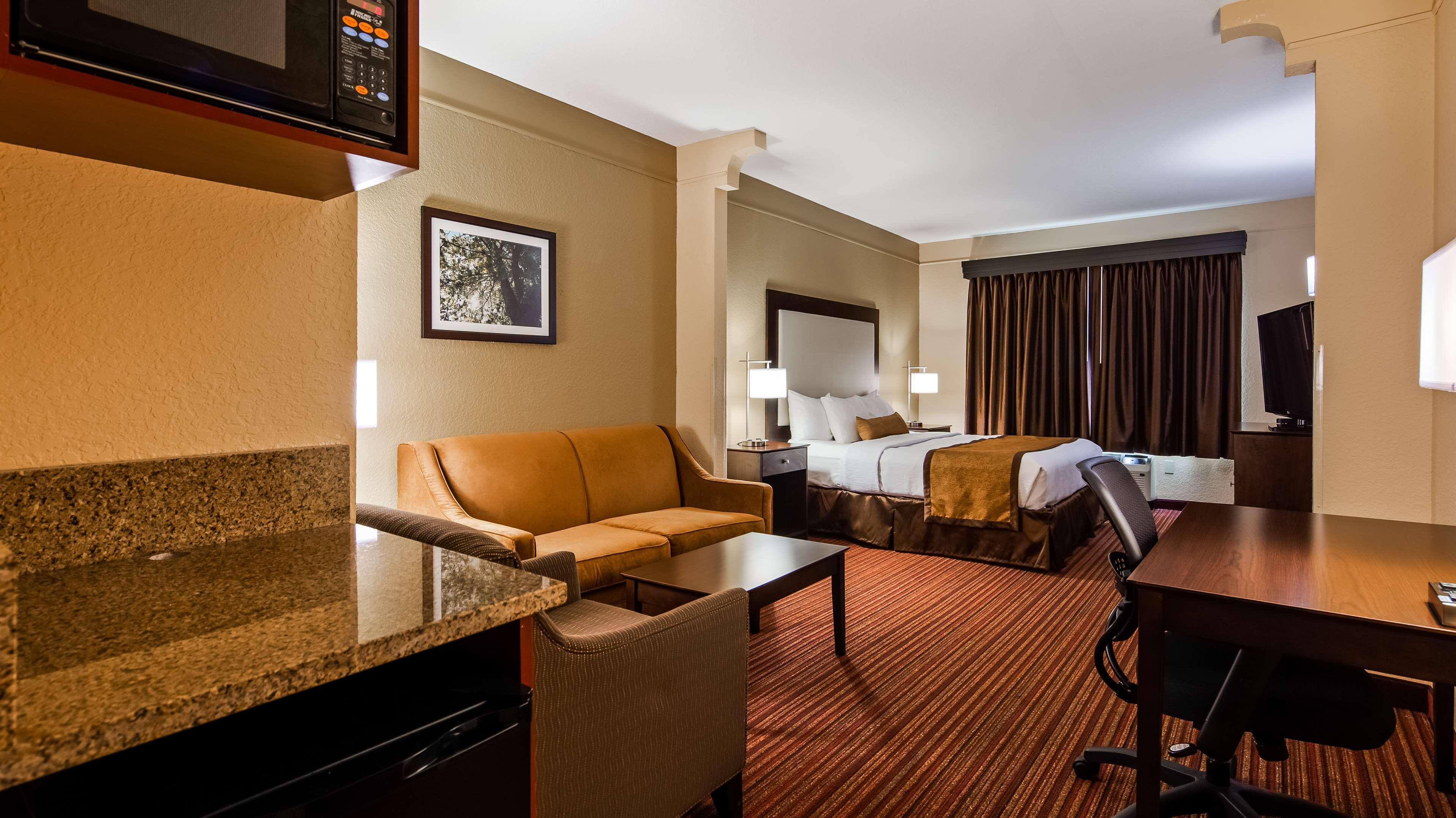 Best Western Plus Strawberry Inn & Suites Knoxville Eksteriør bilde