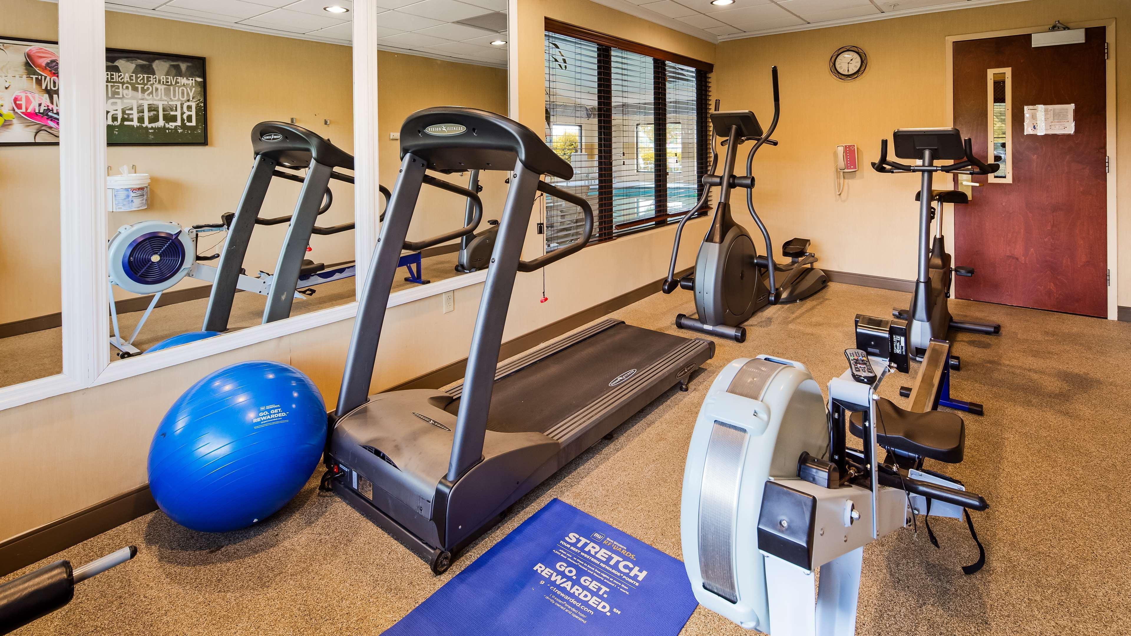 Best Western Plus Strawberry Inn & Suites Knoxville Eksteriør bilde