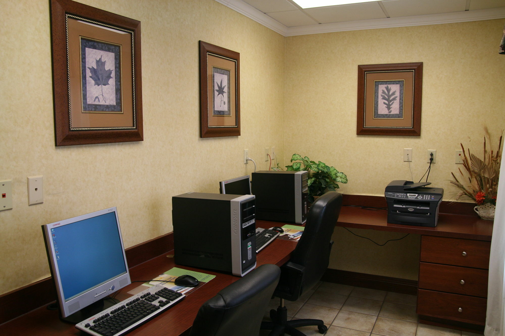 Best Western Plus Strawberry Inn & Suites Knoxville Eksteriør bilde